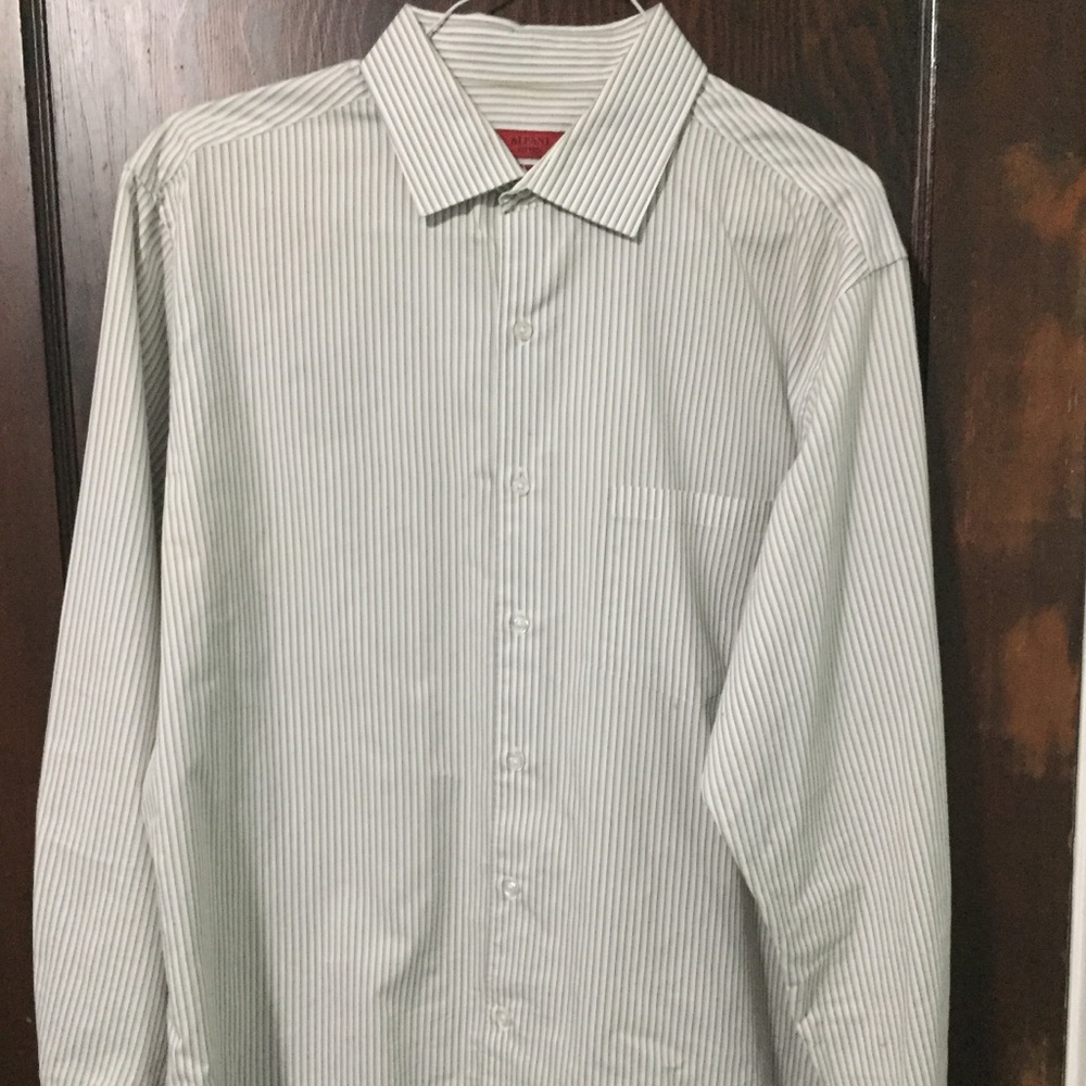 Men’s dress shirt